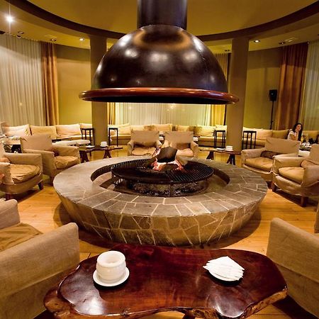 Enjoy Puerto Varas Interior photo The lounge at the airport