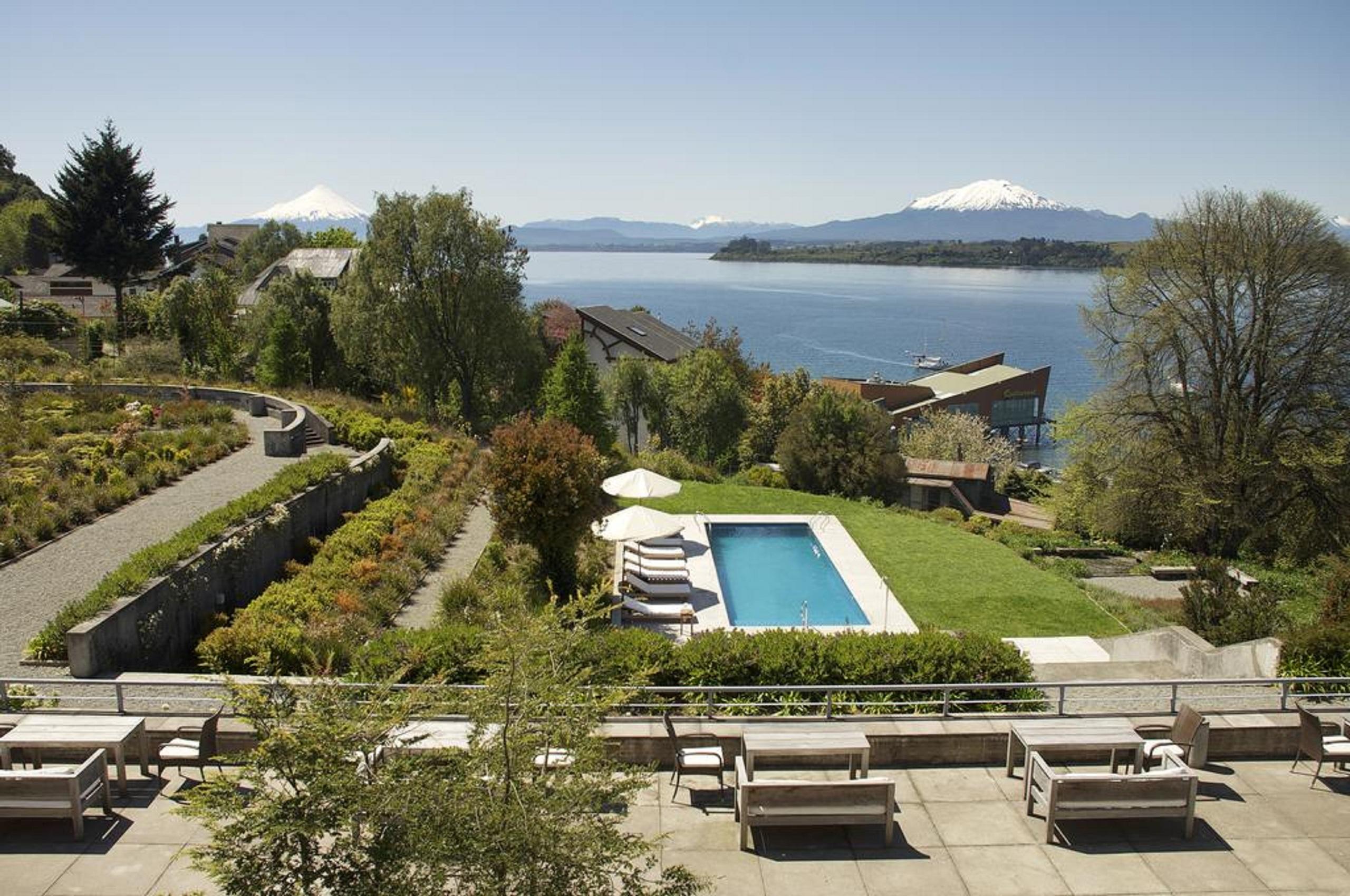 Enjoy Puerto Varas Exterior photo View of the pool at the Hotel
