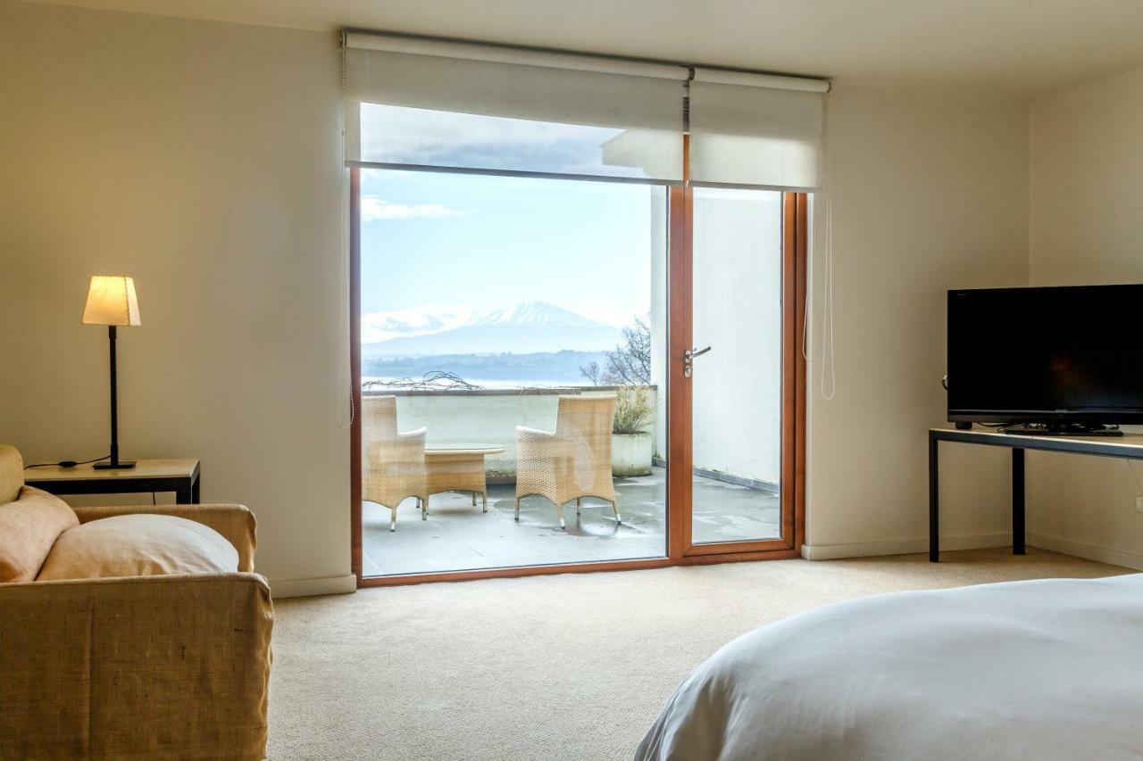 Enjoy Puerto Varas Exterior photo A room at the hotel